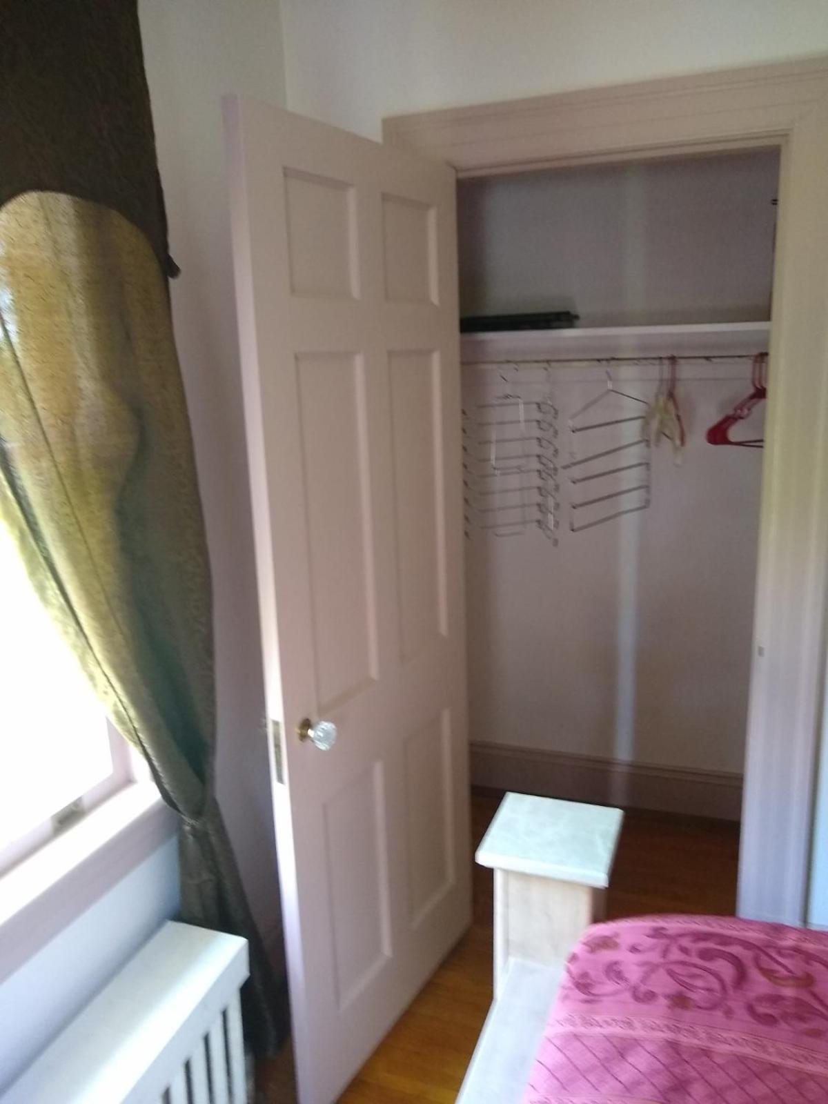 Home Sweet Home Suite #3, Near Liberty University, And Lynchburg Hospital, Deluxe Queen Size Bedroom Eksteriør billede